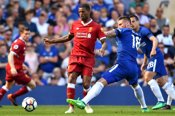 危机中通过 危机中通过